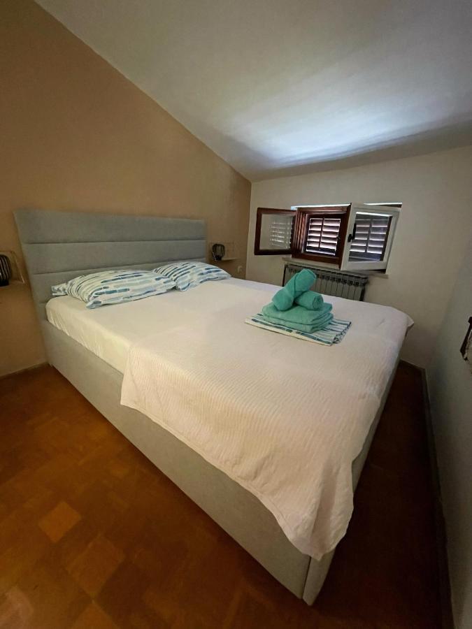 Apartment Zora In The Center Of Crikvenica Buitenkant foto